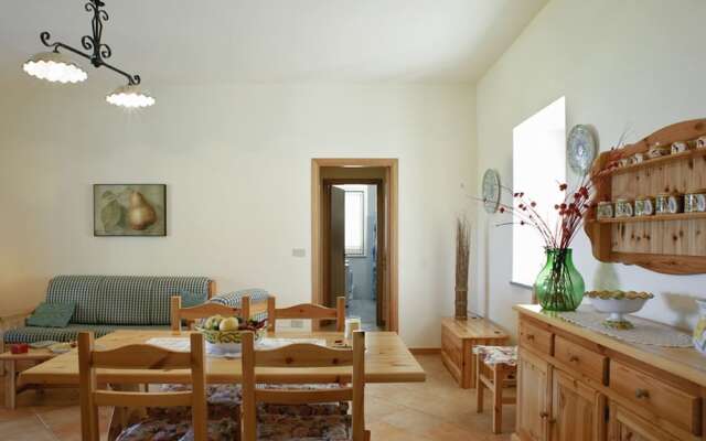Spacious Holiday Home in Patti With Pool