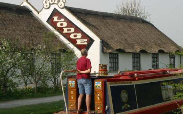 Guy's Thatched Hamlet