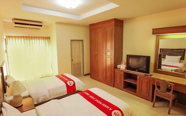 席娜卡琳拉玛苏安隆奈达酒店(Nida Rooms Srinakarin Rama Suan Luang)
