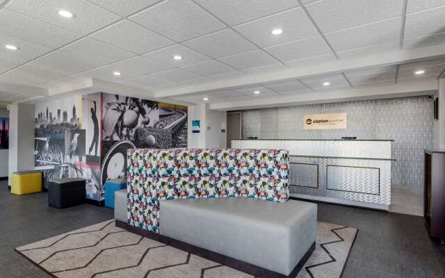 Clarion Pointe McDonough