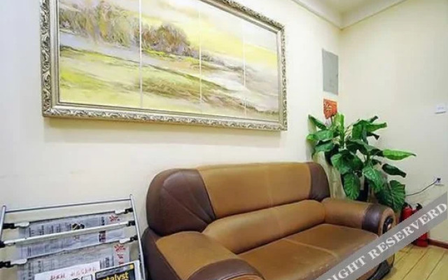 Qujing Hotel