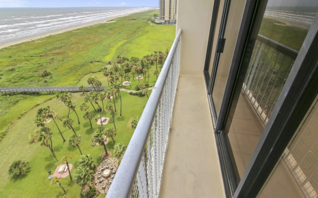 Galvestonian 1002-Beachfront Getaway - 2 Br Condo