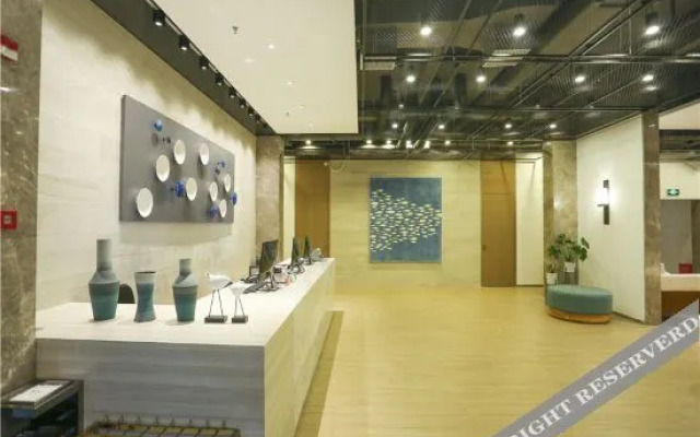 Yuejia Holiday Hotel (Yalong Bay Hehong Holiday Sunshine Branch)