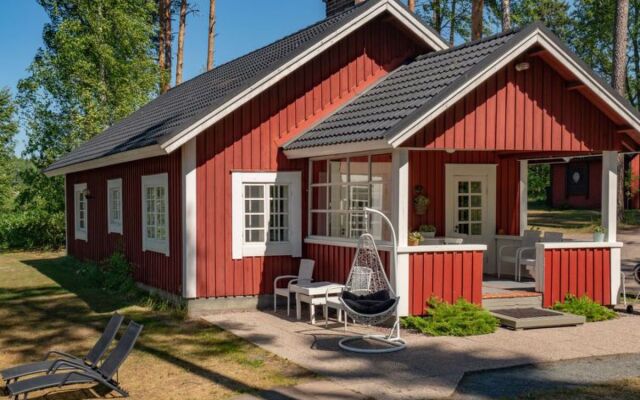 Holiday Home Sepelkyyhky