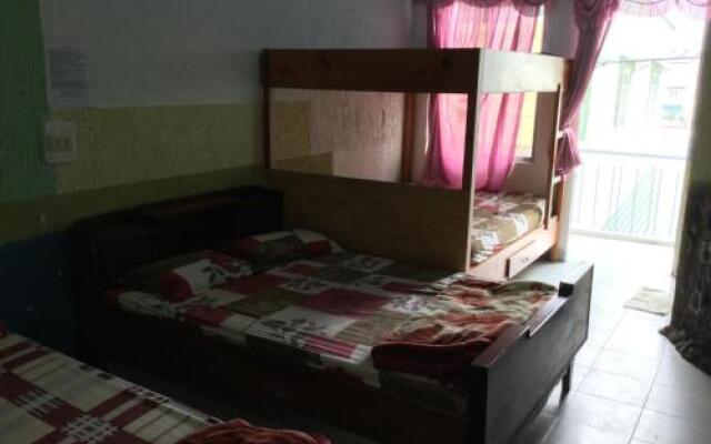 Binh Oanh Hostel