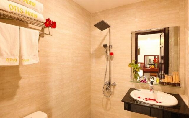 Otis Hotel