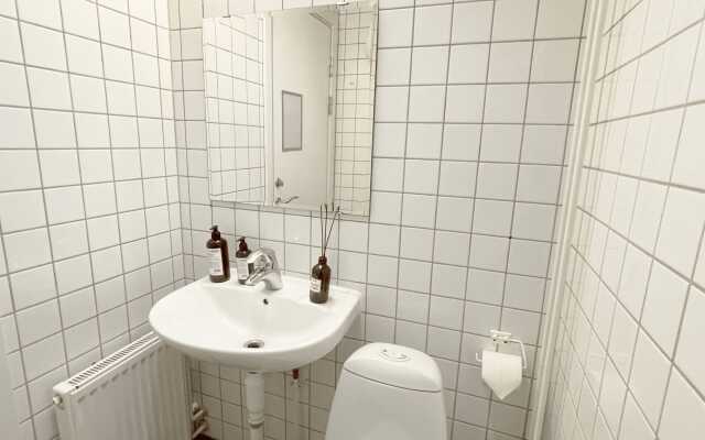 Stylish Newly Furnished 2 BR Apt - Heart of CPH