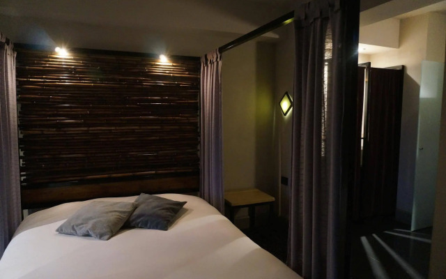 Prodeo Hotel & Lounge