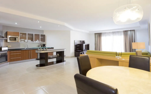 Atlas Suites