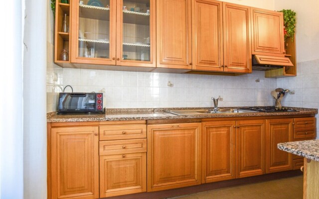 Amazing Apartment in Siena With 2 Bedrooms