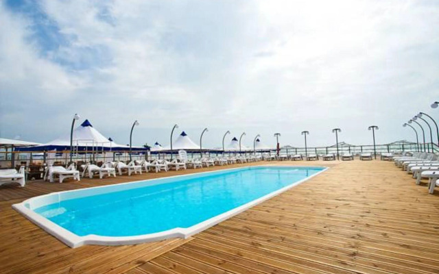 Черноморский Бугаз