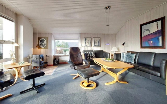 6 Person Holiday Home in Hemmet