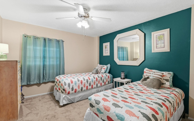 Ponce de Leon Towers 207