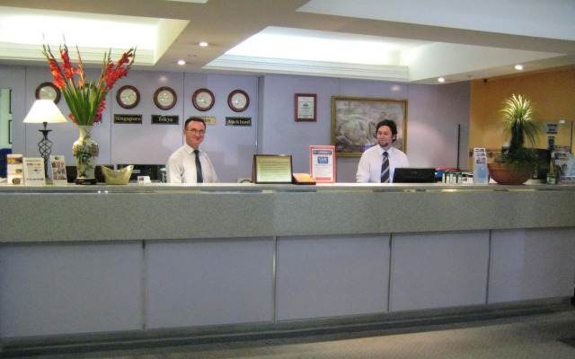 Devere Hotel