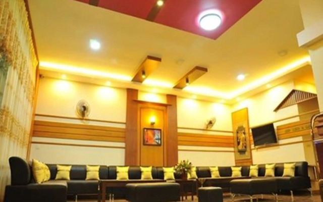 Royal Green Hotel