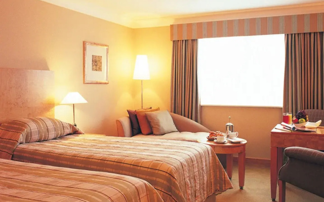 Regency Park Hotel
