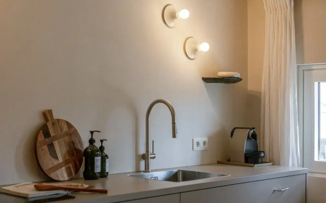 Urban Getaway for two in the Heart of Antwerp