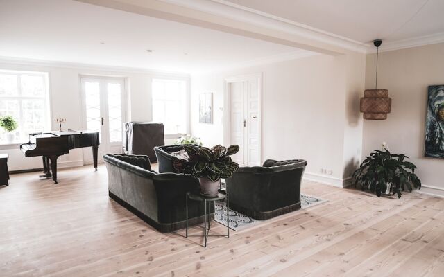 Lehnshøj Bed & Breakfast