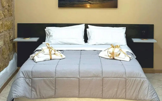 Kalgheros Luxury Rooms