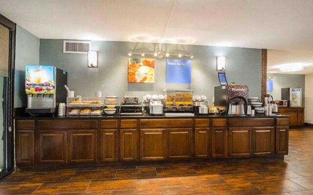 Comfort Inn University