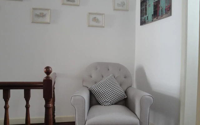 Violeta House