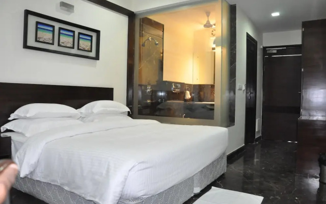 Hotel Metropolitan Karol Bagh
