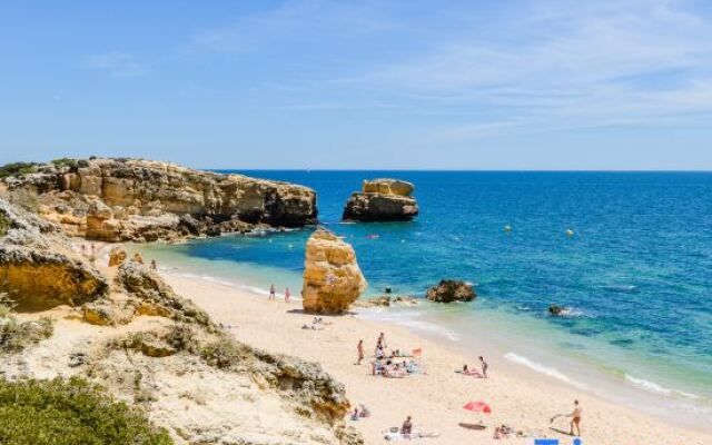 BnB Homes Apartment With Sea View Terrace 2 Pools