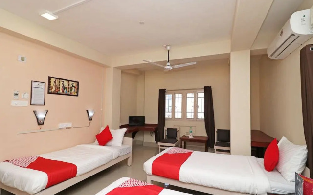 OYO Rooms International Hospital GS Road