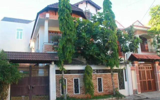 Ali 1 Villa