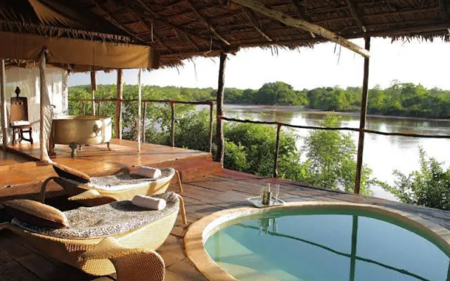 The Retreat Selous