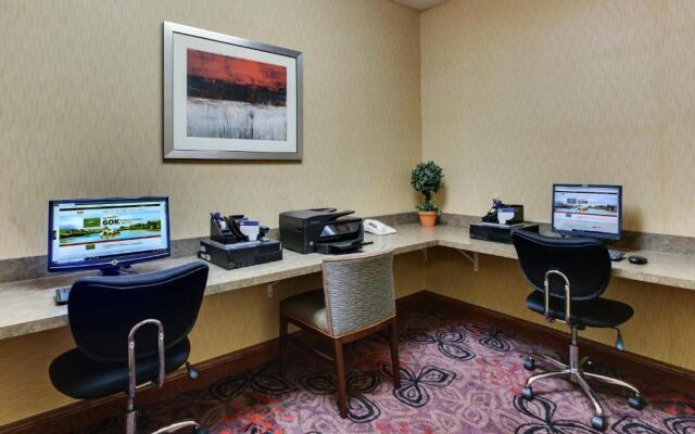 Holiday Inn Express Hotel & Suites Lancaster-Lititz by IHG