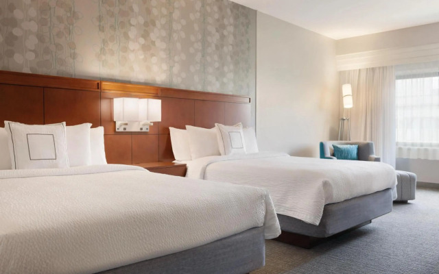 Courtyard by Marriott Charlotte Airport North