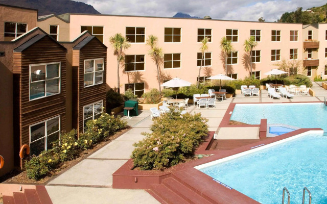 Mercure Queenstown Resort
