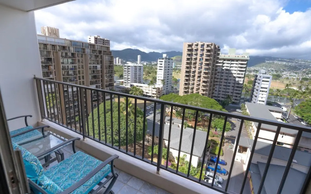 Tower 2 Suite 1207 1 Bedroom Condo