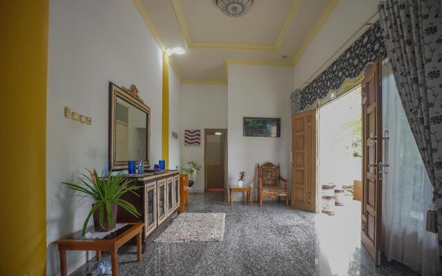 RedDoorz Syariah near Museum Lambung Mangkurat 2