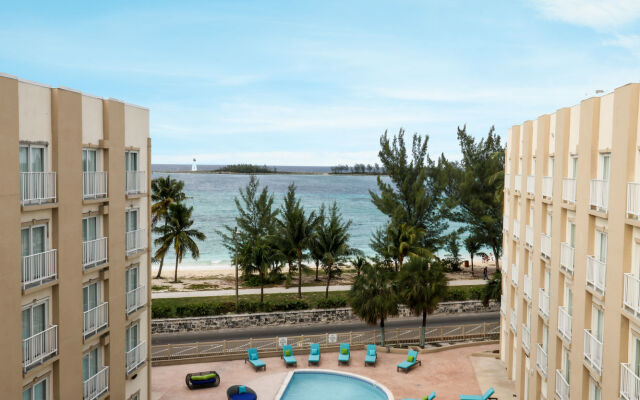 Courtyard by Marriott Nassau Downtown/Junkanoo Beach