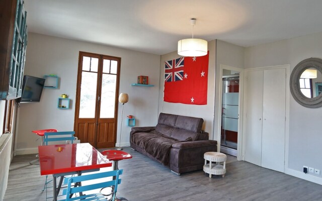 Charming 30m² studio close to the lake