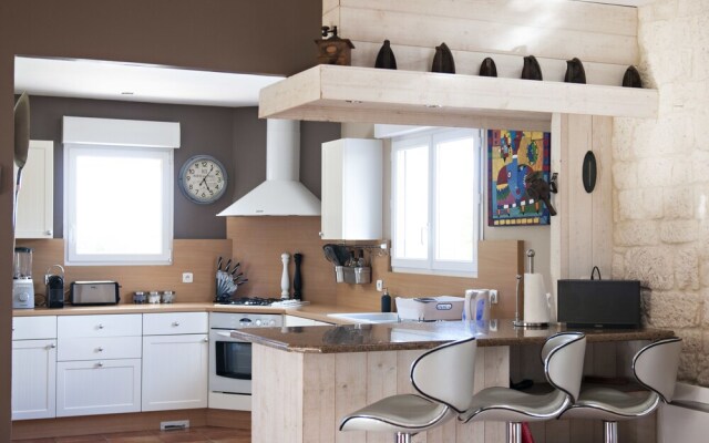 ZenBreak - Charming House in Neuvy