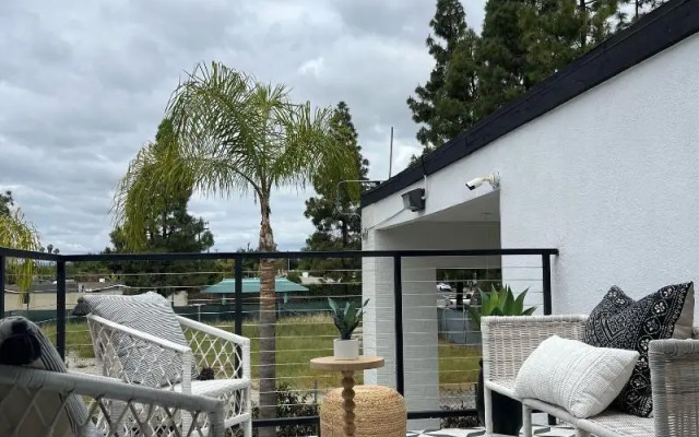 Anaheim Maingate Inn