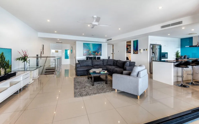 Edge 5 Absolute Oceanfront Plus Buggy