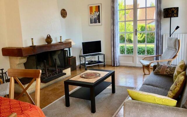 Gîte Yvoy-le-Marron, 3 pièces, 4 personnes - FR-1-491-117