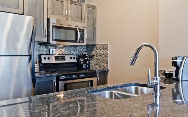 Suite Digs Riverfront