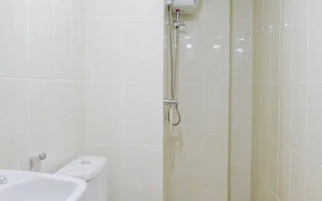 Elegant and Convenient 2BR Apartment M-Town Residence