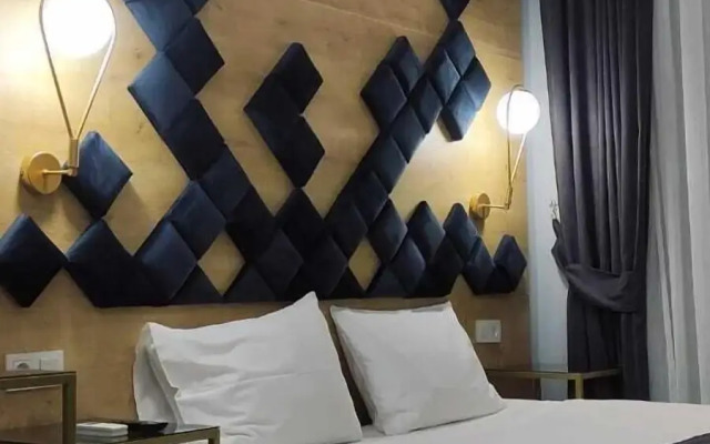 Lily Airport Otel