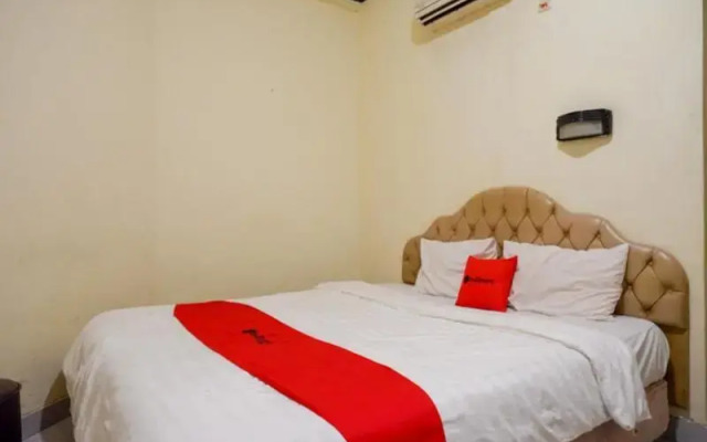 RedDoorz @ Hotel Citra Indah