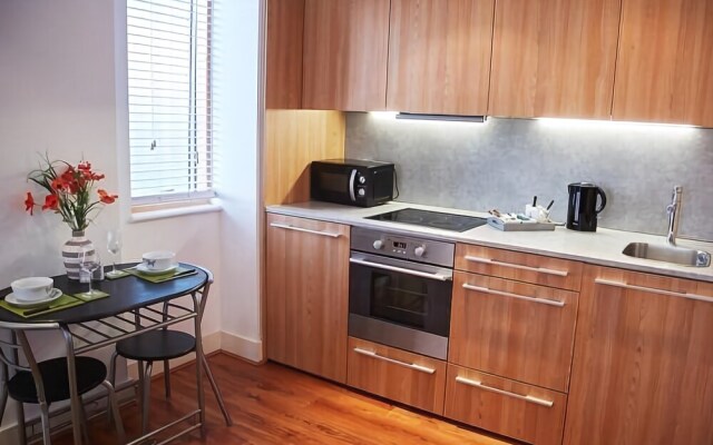 Empire Serviced Apartments