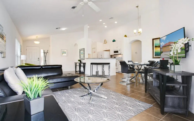 Rosemount Villa Providence 4