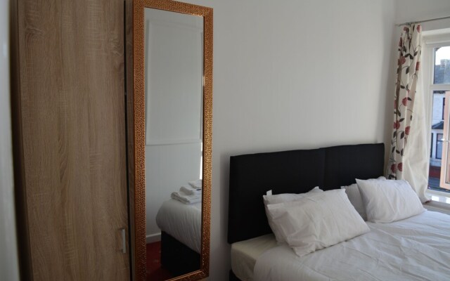 Luxury Apartment - Central Cardiff