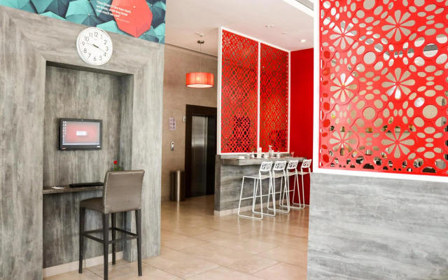 7 Apple Hotel Vadodara