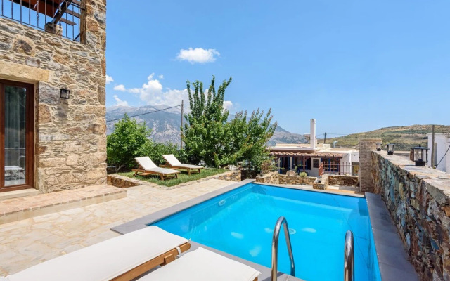 Minos Country Living Apartments